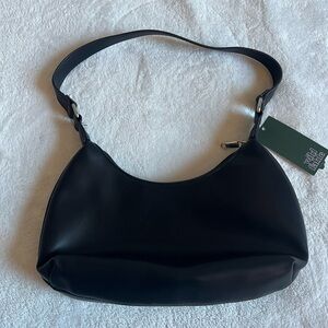 Wild Fable Crescent Shoulder bag color: Black